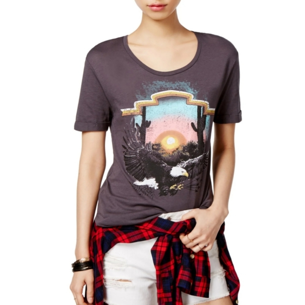 Carbon Copy eagle graphic shirt L